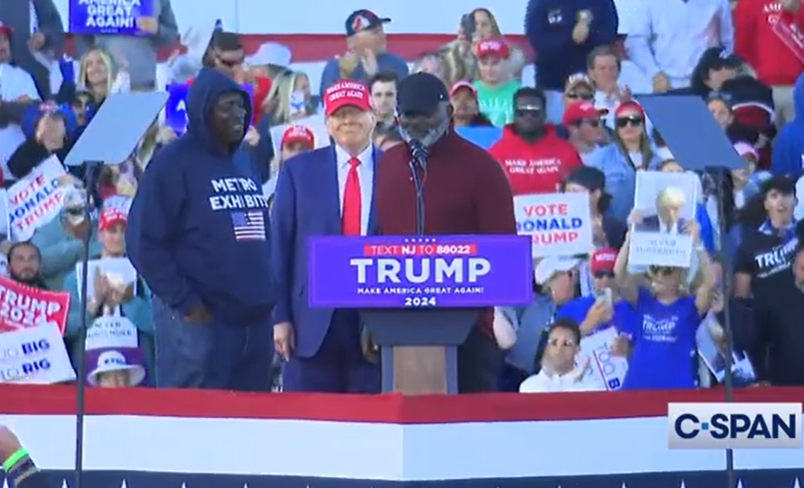 Trump at rally with Lawrence Taylor and OJ Anderson